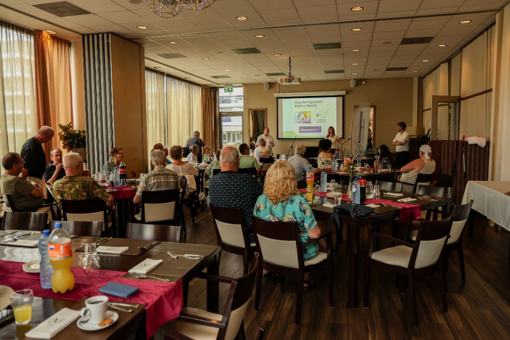 20260626_PB_Succesvolle_waarderingslunch_brengt_vrijwilligers_en_partners_samen_in_Alphen_Noord.jpg