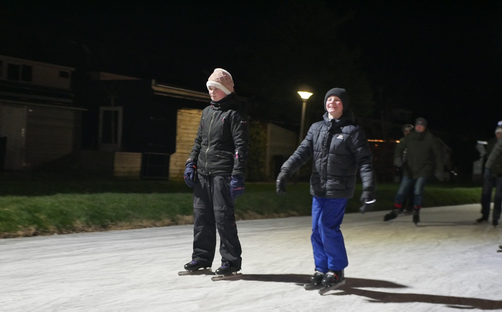 IJsclub Otweg in Boskoop geopend vanaf 09.00 uur