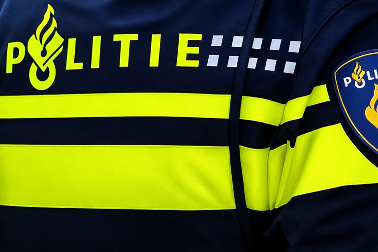 Winkeldief betrapt in Alphen aan den Rijn: kaas en vleeswaren verstopt in kleding