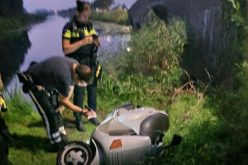 Scooterrijders in de boeien geslagen na lange achtervolging
