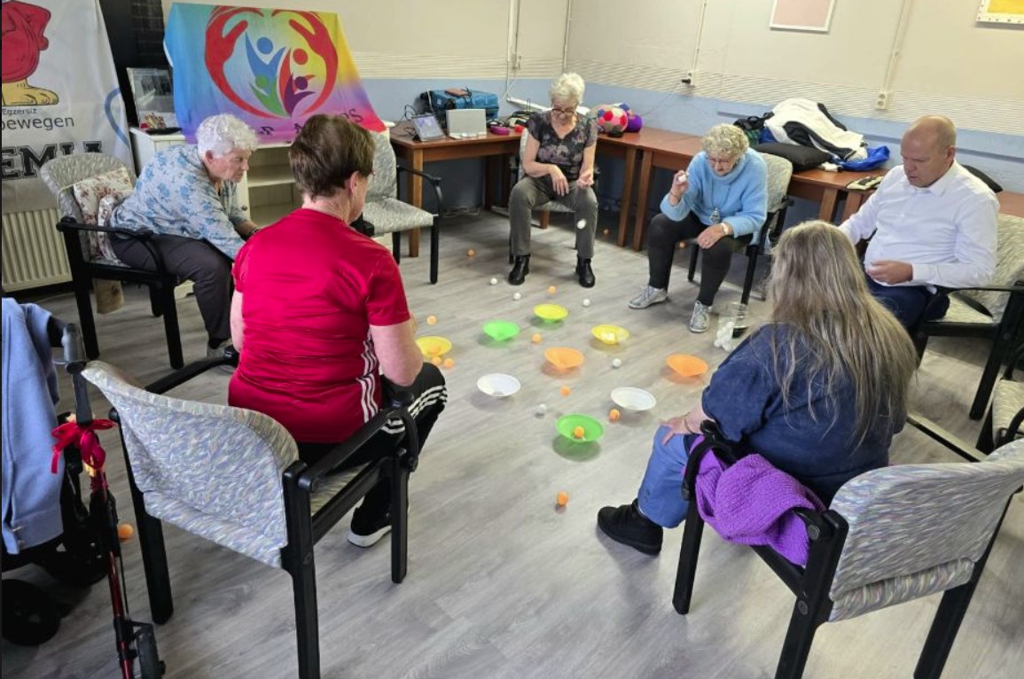 Wethouder Schotanus beweegt mee: kwetsbare senioren voelen zich gezien in Alphen aan den Rijn