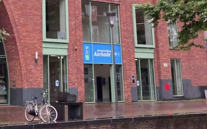 Alphenaren willen meer veilige plekken voor de fiets in het centrum