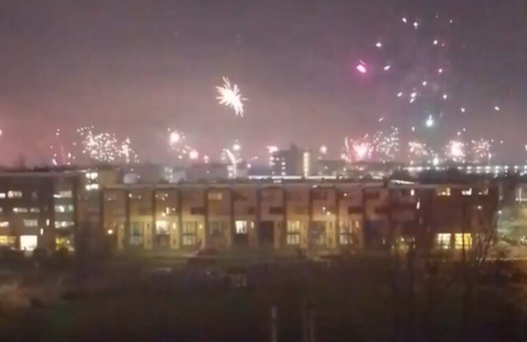 Onrustige jaarwisseling in regio Alphen aan den Rijn: branden en vandalisme