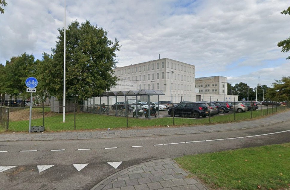 Alphen verzet zich tegen verplichte huisvesting ex-gedetineerden: ‘Veiligheidsrisico en extra woning