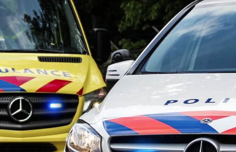 Fietser onder invloed rijdt fatbiker aan op Julianabrug in Alphen