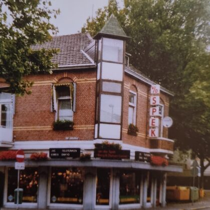 Van der spek 1980.