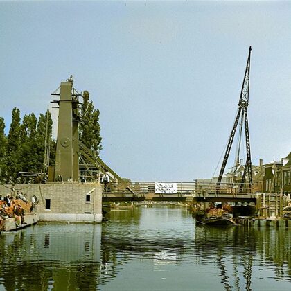 Bouw van de huidige Alphense brug