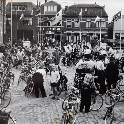 De L.A.U.R.A. op het Thorbeckeplein.