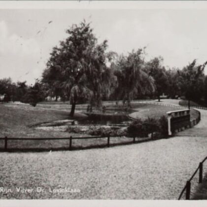 De vijver aan de Dr. Lovinklaan (later Prins Bernhardlaan)