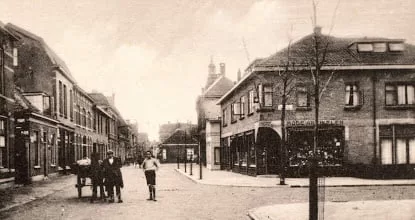 Raadhuisstraat ter hoogte van de Jongkindt Coninkstraat.