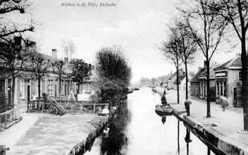 Aarkade vanaf de toenmalige Aarbrug. anno 1918.