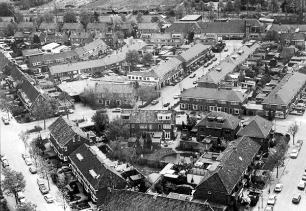 Vondelstraat Toussaintstraat Hofzichtstraat Van Genderenstraat.