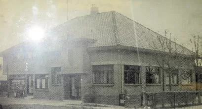 Gebouw Jonathan Hoorn 69 werd in 1931 door de bewoners van de Hoorn gesticht. Het gebouw w