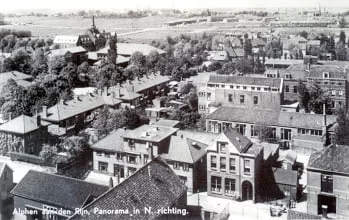 Sint Jorisstraat, Raadhuis, Stevinstraat. Op de voorgrond met entreeboog kleuterschool St.