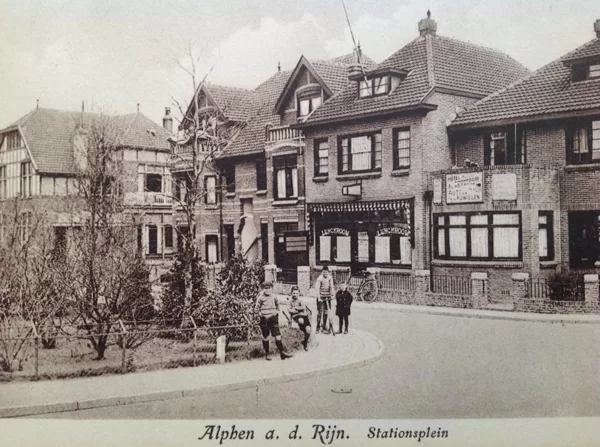 Stationsplein.