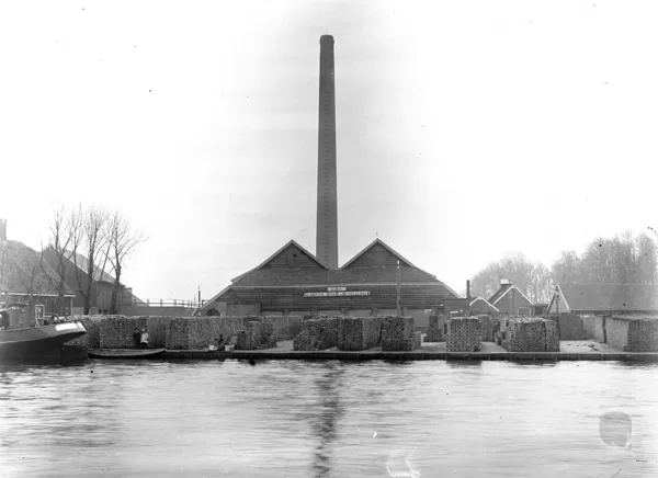De Hoorn steenfabriek Rust en Werk.