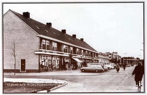 Winkelcentrumpje aan de Lijsterlaan.