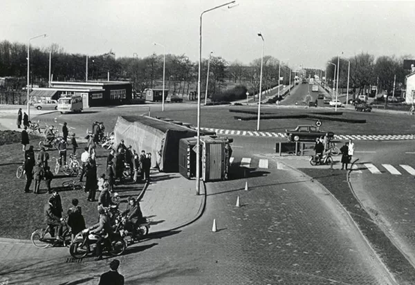 Ongeval rotonde Prins Bernhardlaan 1969
