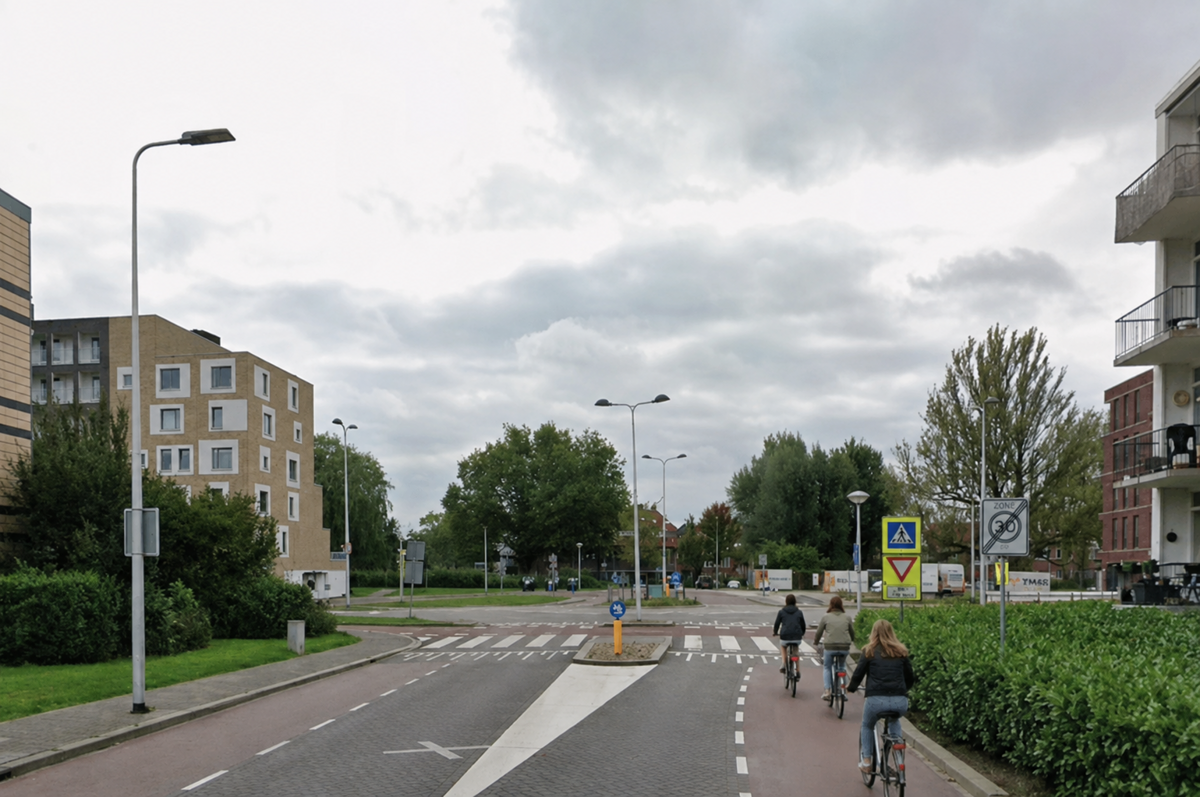 Alphen moet verkeersveiligheid gerichter aanpakken: ‘Soms moet je gewoon ingrijpen’