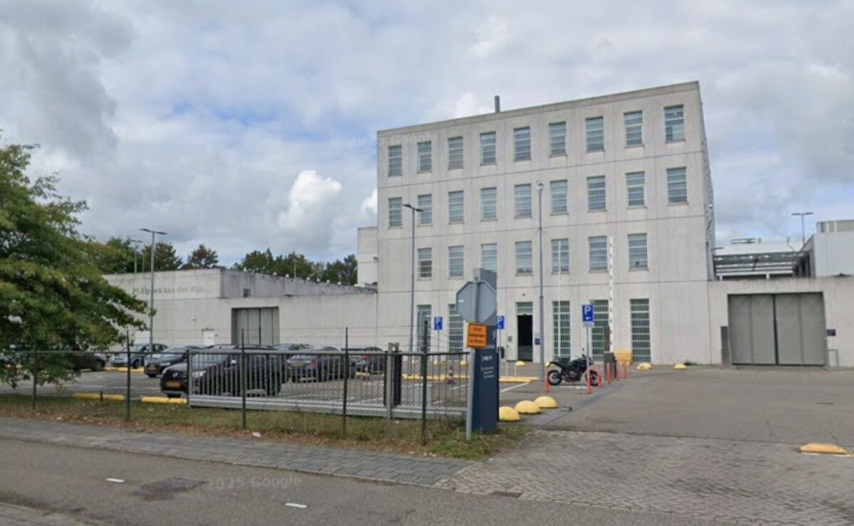Kerstpakkettenactie voor gedetineerden in Alphen weer van start