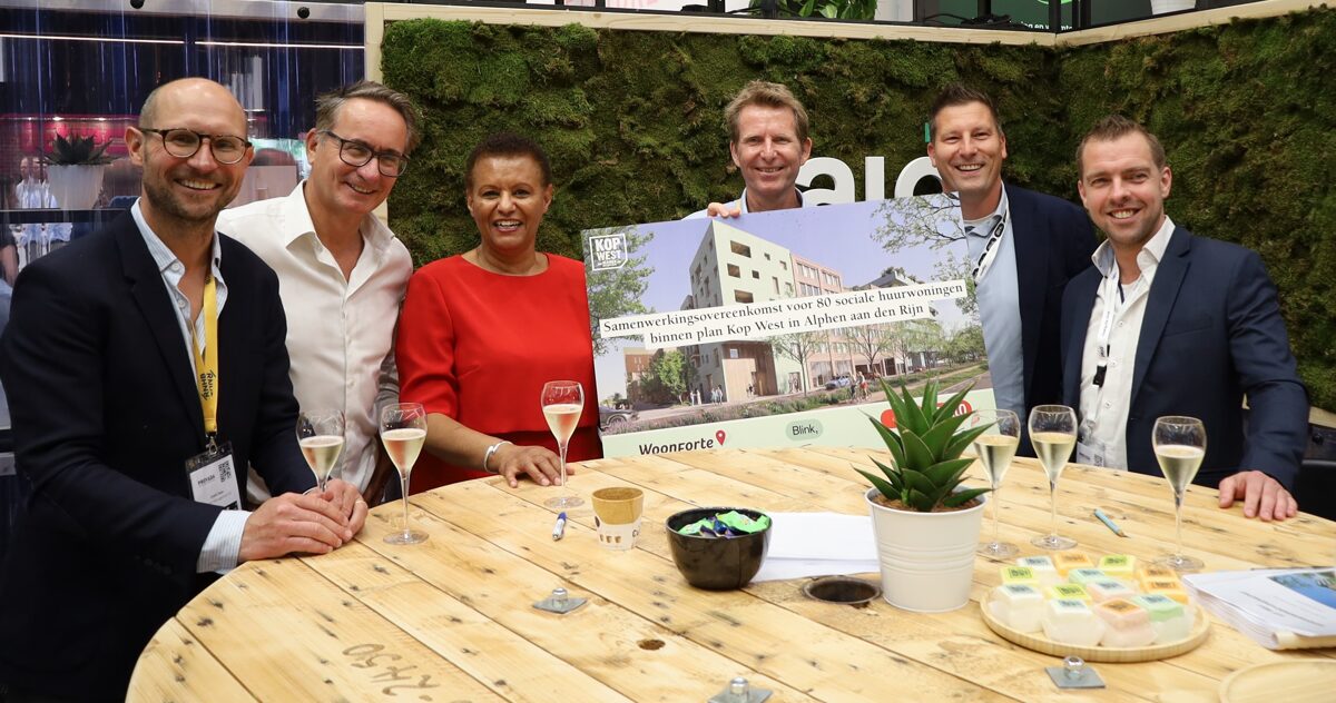 ondertekening-samenwerking-kop-west.jpg