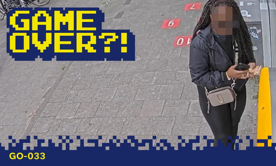 Zestiger uit Alphen voor tienduizenden euro’s opgelicht bij bankhelpdeskfraude